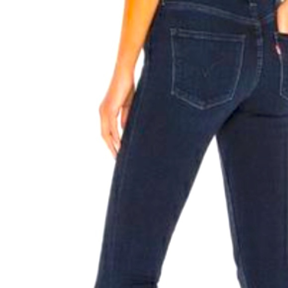 Levi’s 311 Shaping Skinny Jeans Dark Blue